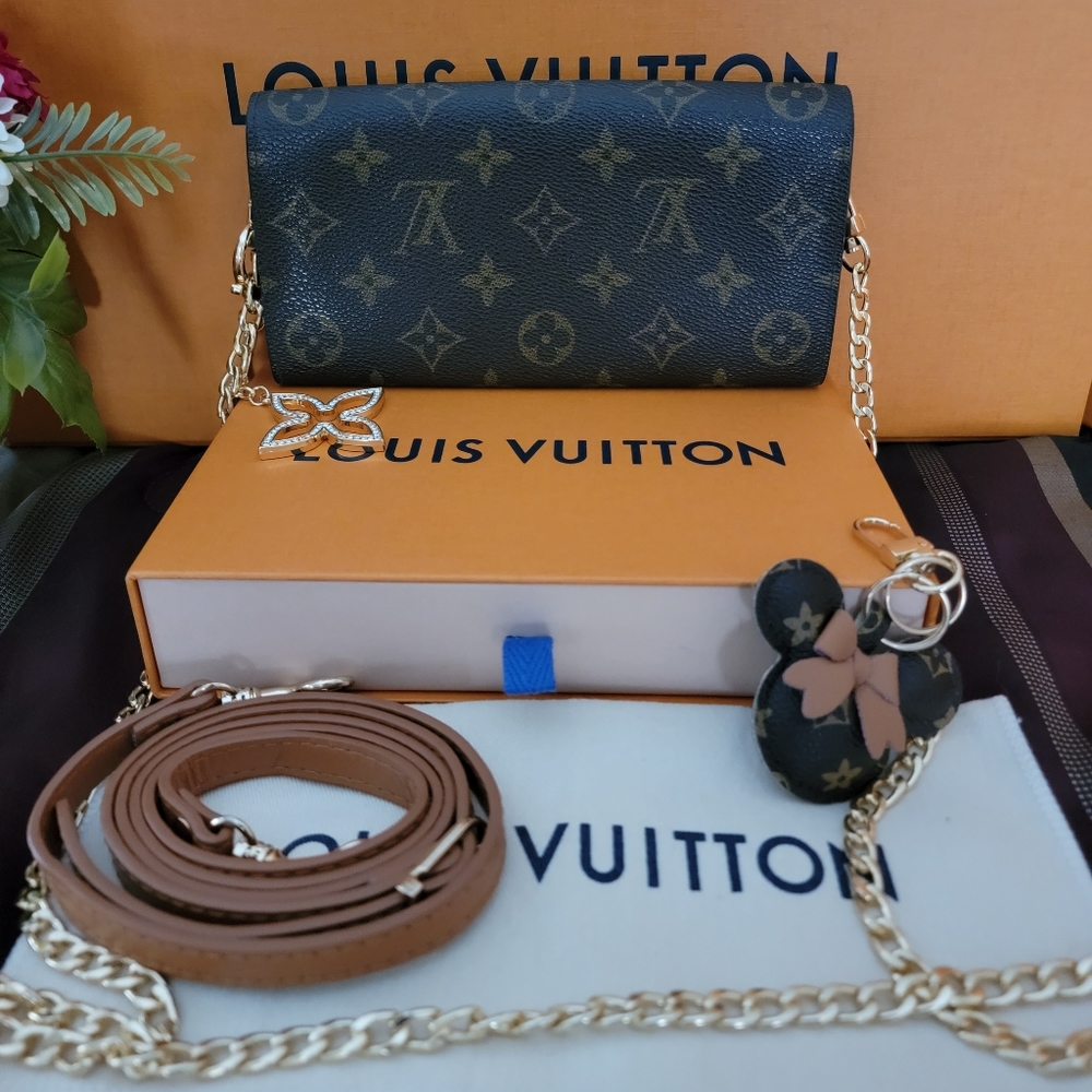 🤎Authentic Louis Vuitton Monogram Sarah Wallet Women's Large Wallet🤎 - Picture 4 of 17